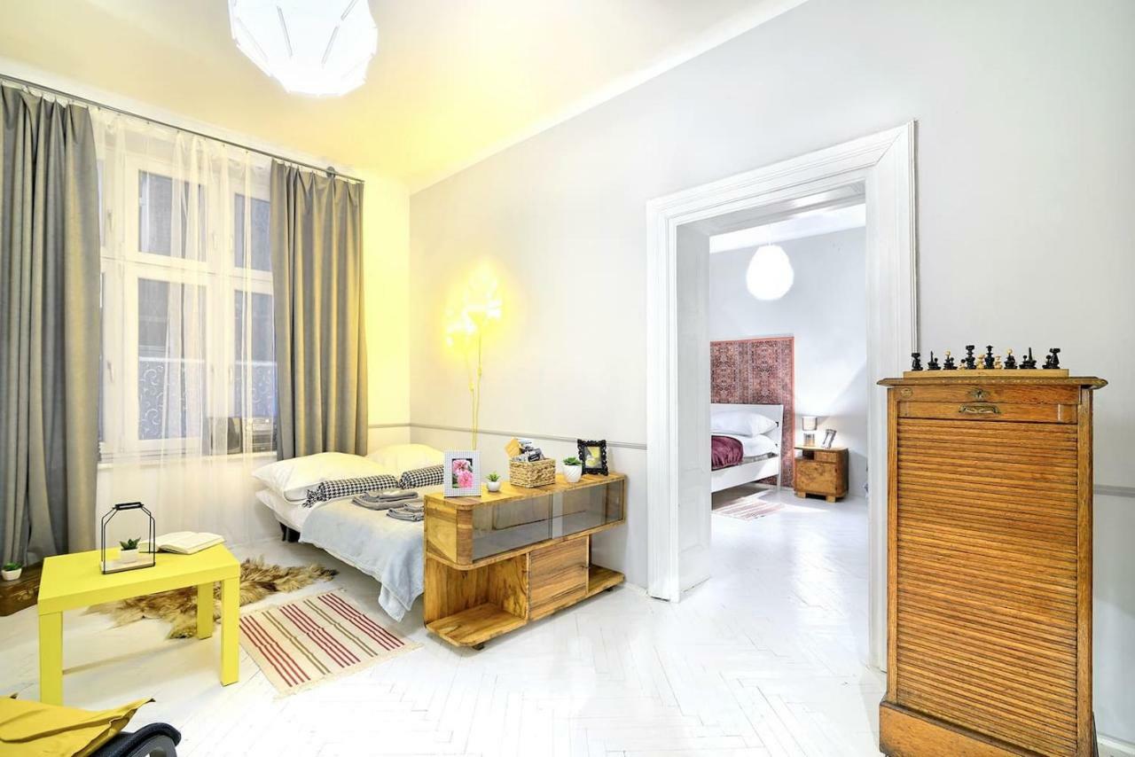 Luxury Retro Apartment, City Center, Wifi Cracovia Exterior foto