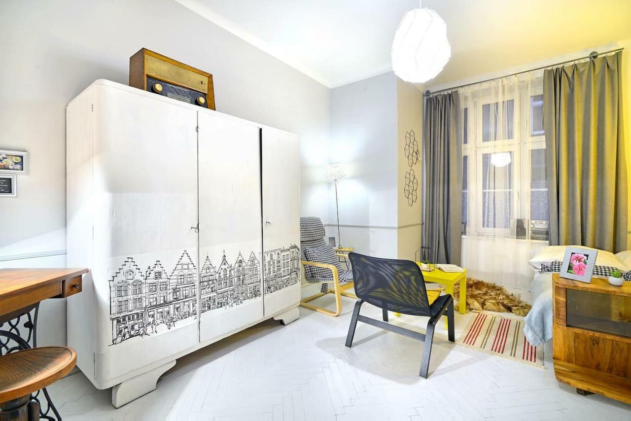 Luxury Retro Apartment, City Center, Wifi Cracovia Exterior foto