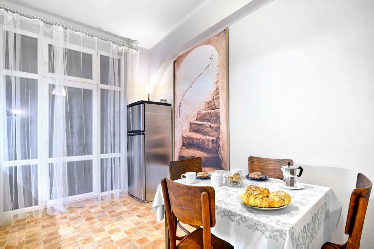 Luxury Retro Apartment, City Center, Wifi Cracovia Exterior foto